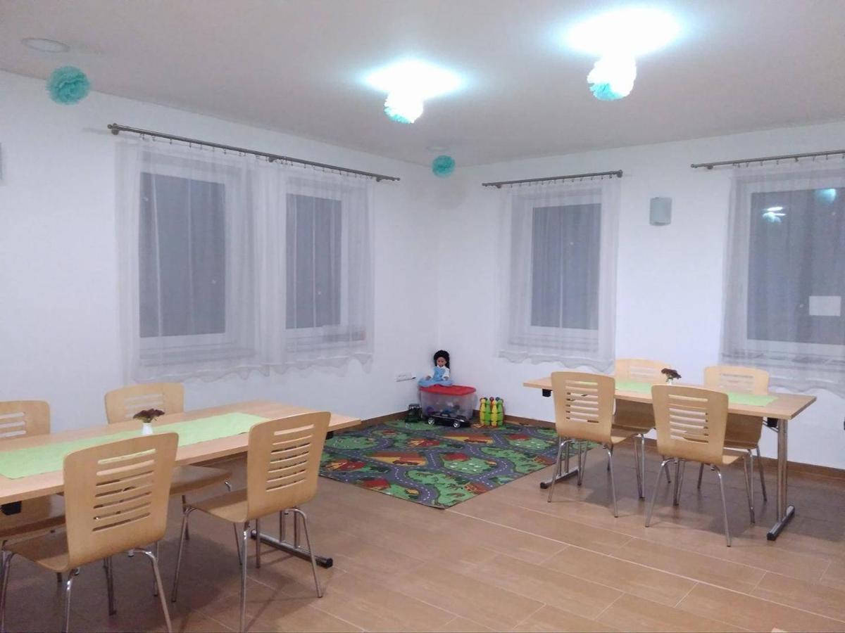 Penzion Amalka Dobrikov Exterior foto